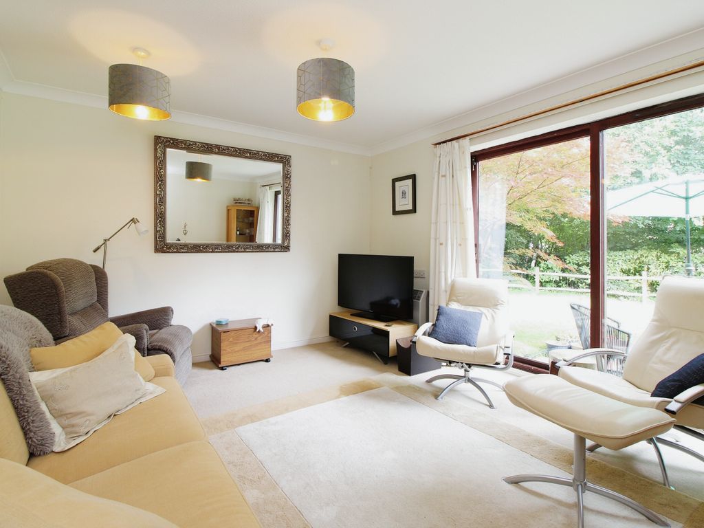 2 bed flat for sale in Spring Meadow, New Road, Midhurst, West Sussex GU29, £230,000