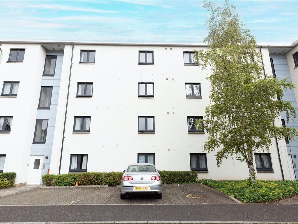2 bed flat for sale in Monart Road, Perth PH1, £142,995