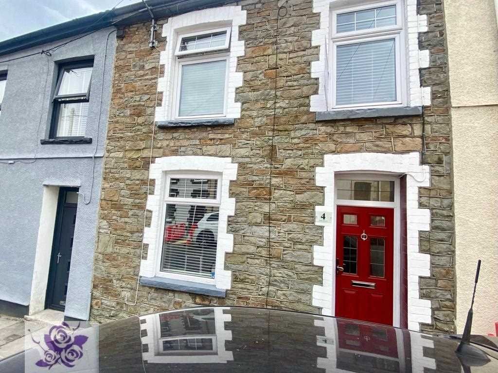 3 bed terraced house for sale in Jones Street, Blaenclydach, Tonypandy CF40, £124,950