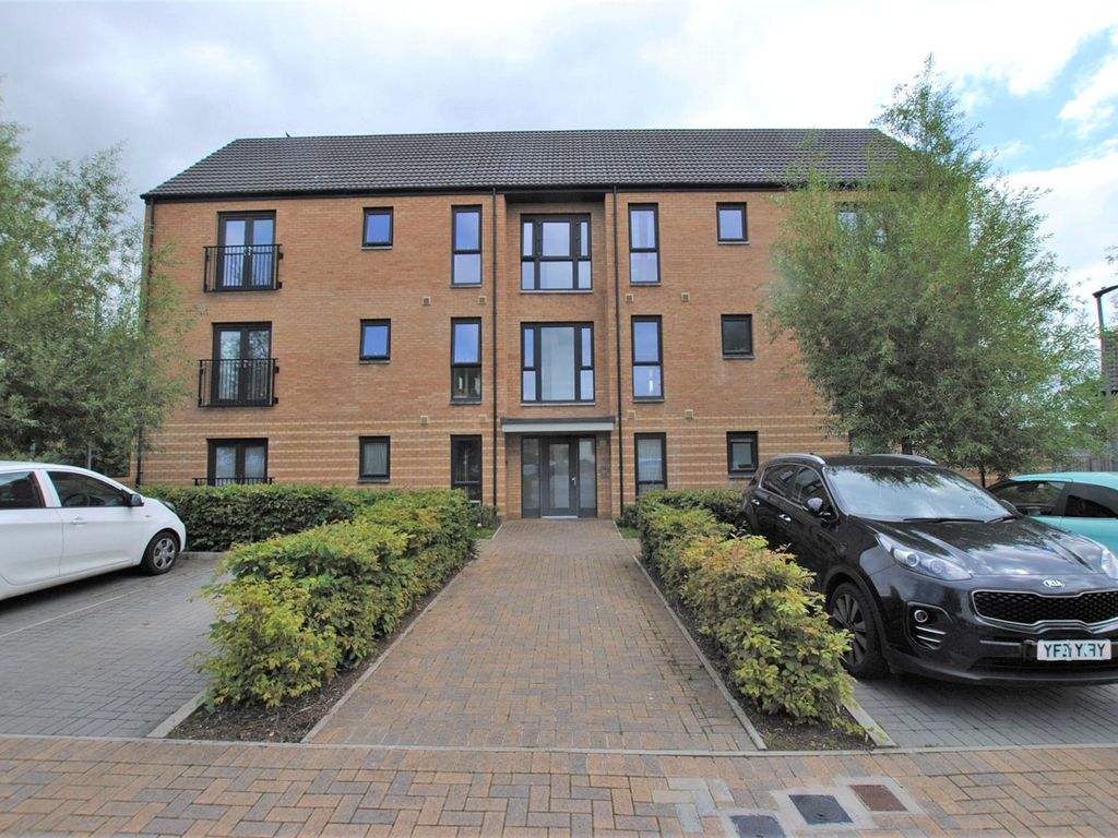 2 bed flat for sale in Rhodfa Crughywel, St Mellons, Cardiff CF3, £152,000