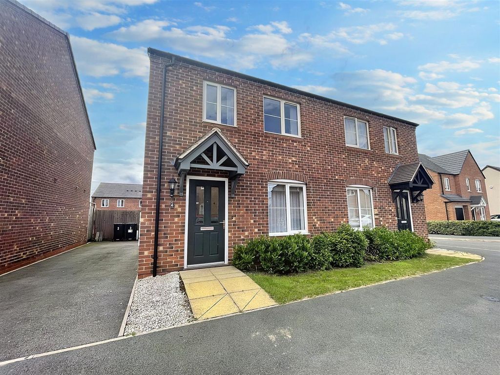 2 bed semi-detached house for sale in Granary Yard, Nuneaton CV10, £84,000