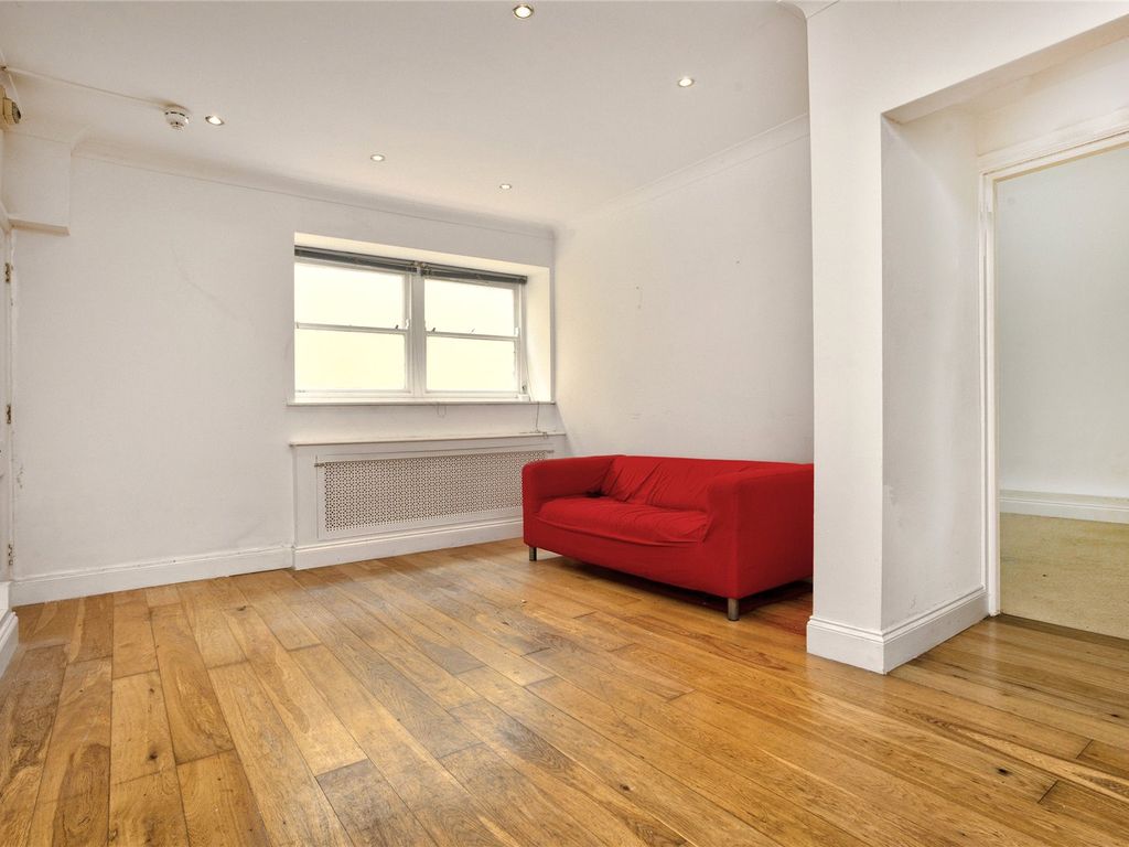 1 bed flat for sale in Chain Pier House, 46-48 Marine Parade, Brighton BN2, £200,000
