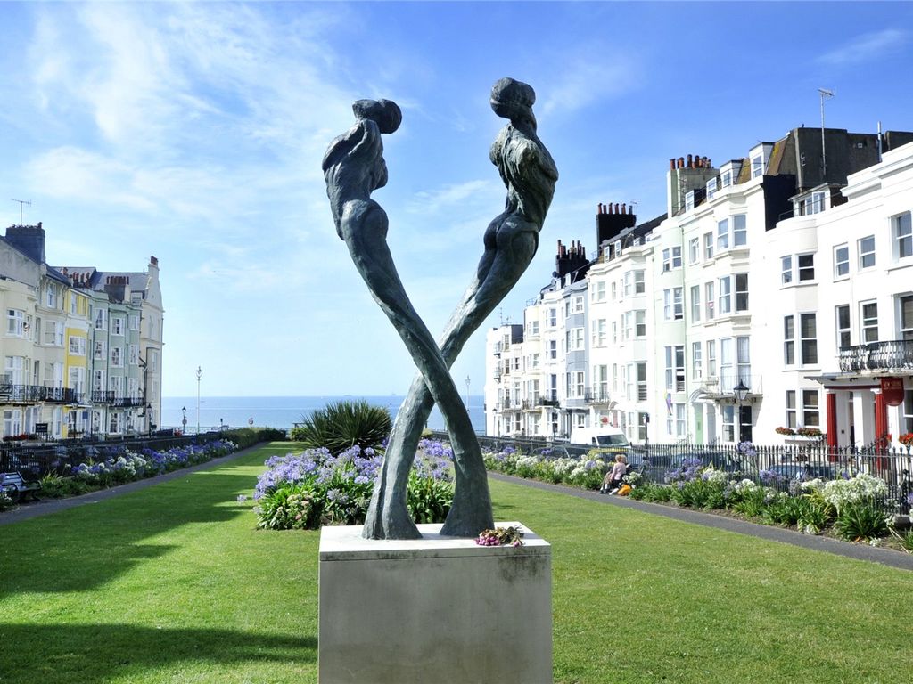 1 bed flat for sale in Chain Pier House, 46-48 Marine Parade, Brighton BN2, £200,000