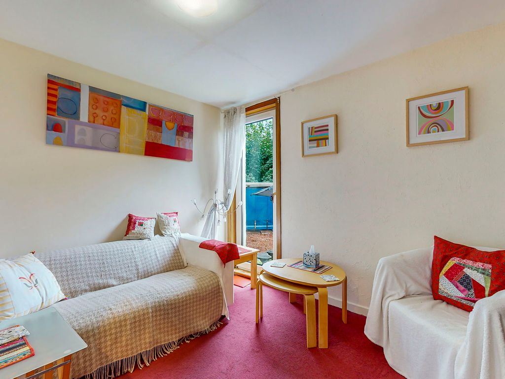 3 bed detached house for sale in Arthurlie Avenue, Glasgow G78, £225,000