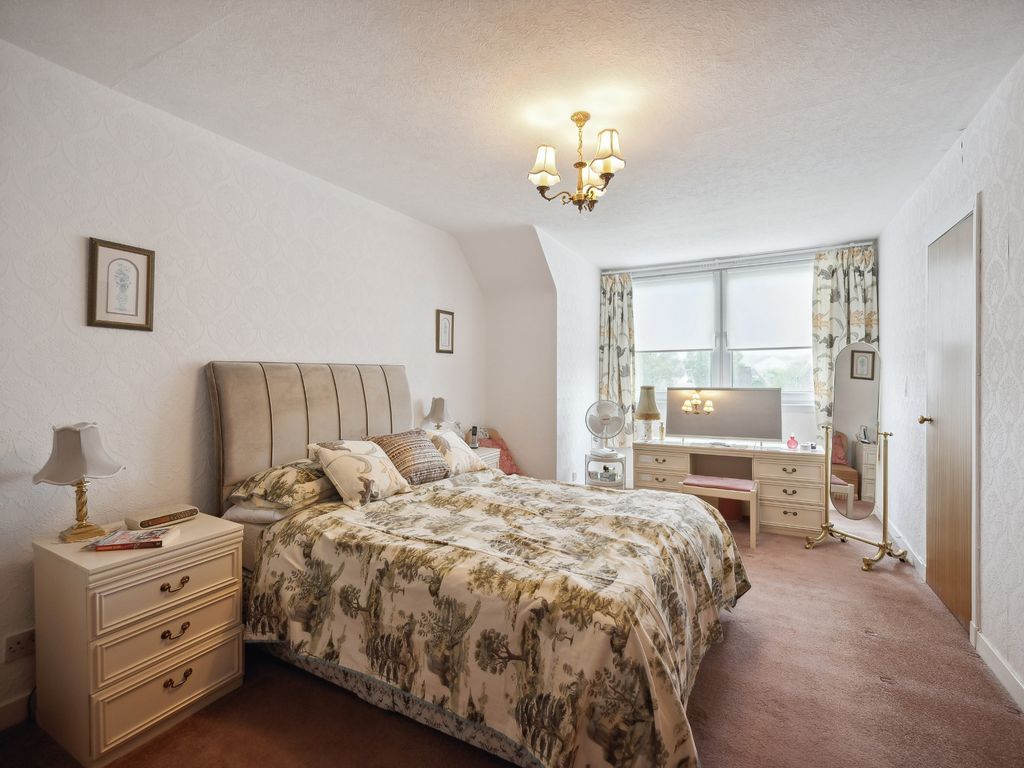3 bed semi-detached house for sale in Cedar Avenue, Torbrex, Strilingshire FK8, £249,950