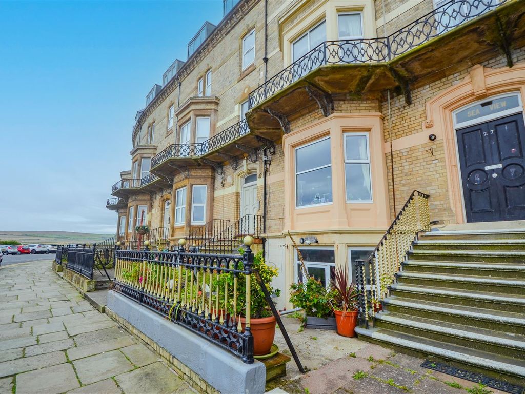 2 bed flat for sale in Marine Parade, Saltburn-By-The-Sea TS12, £185,000