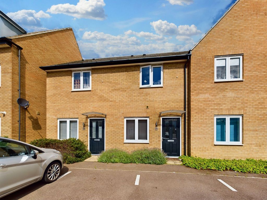 2 bed terraced house for sale in Barleyfield Way, Huntingdon, Cambridgeshire. PE29, £210,000