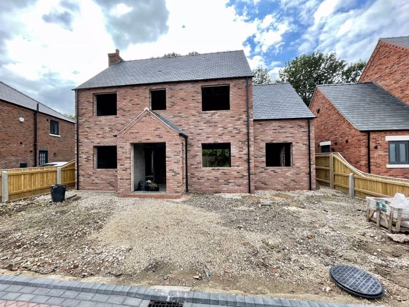 4 bed detached house for sale in Holton Road, Tetney, Grimsby DN36, £270,000