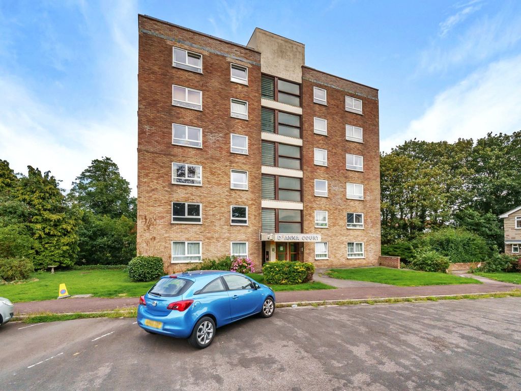 1 bed flat for sale in Deanna Court, Downend, Cleeve Lodge Road, Bristol BS16, £155,000