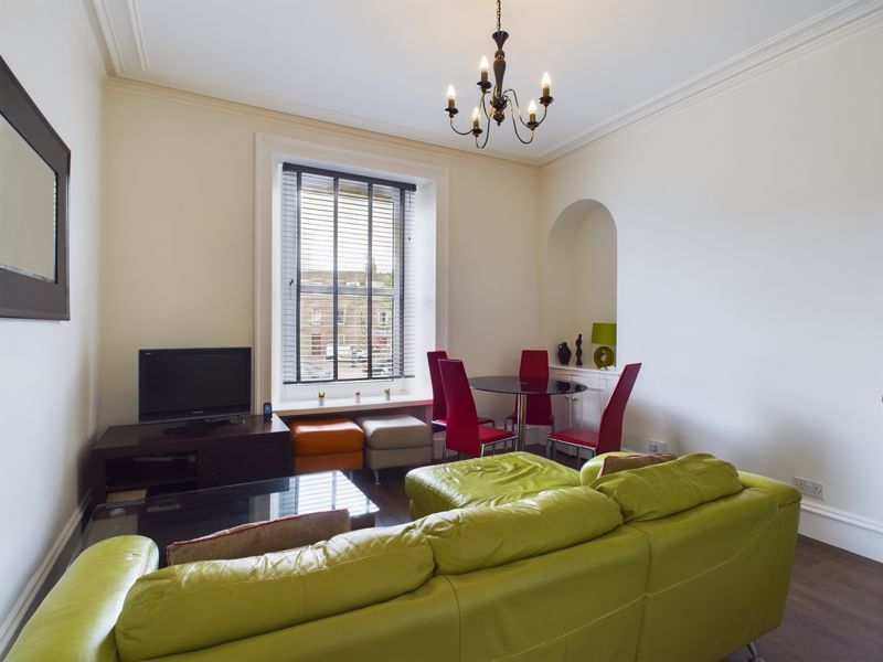 2 bed flat for sale in Holburn Street, Aberdeen AB10, £89,000