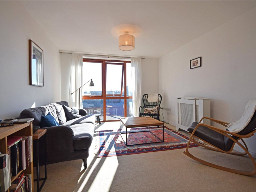1 bed flat for sale in Homerton Street, Cambridge CB2, £270,000
