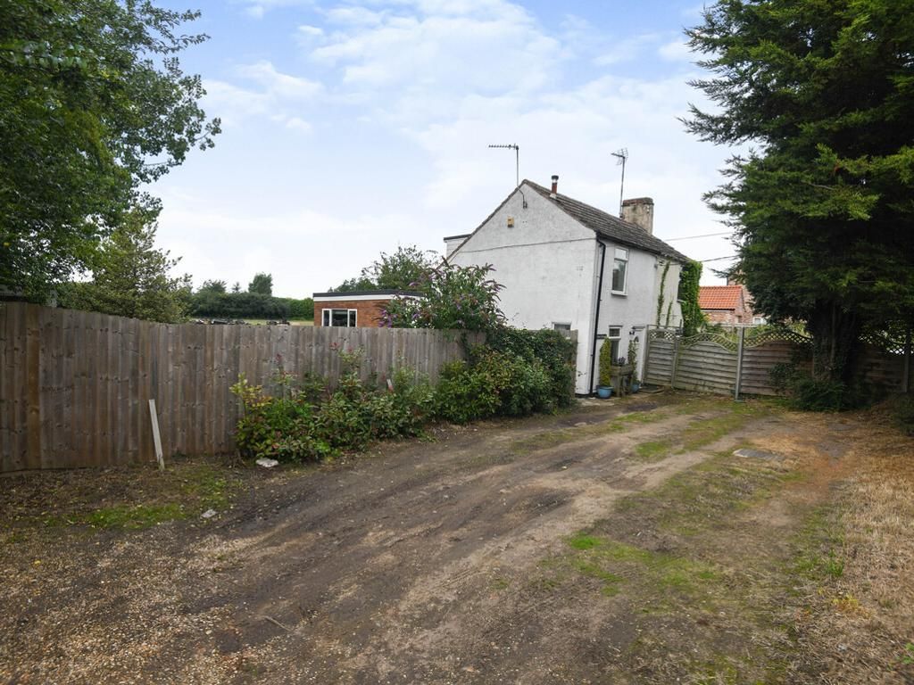 2 bed semi-detached house for sale in Fridaybridge Road, Elm, Wisbech, Cambridgeshire PE14, £185,000
