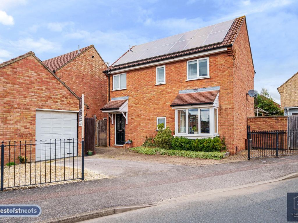 3 bed detached house for sale in Monarch Road, Eaton Socon, St. Neots PE19, £335,000