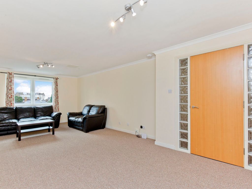 2 bed flat for sale in Flat 35, 39, Pilrig Heights, Pilrig EH6, £240,000