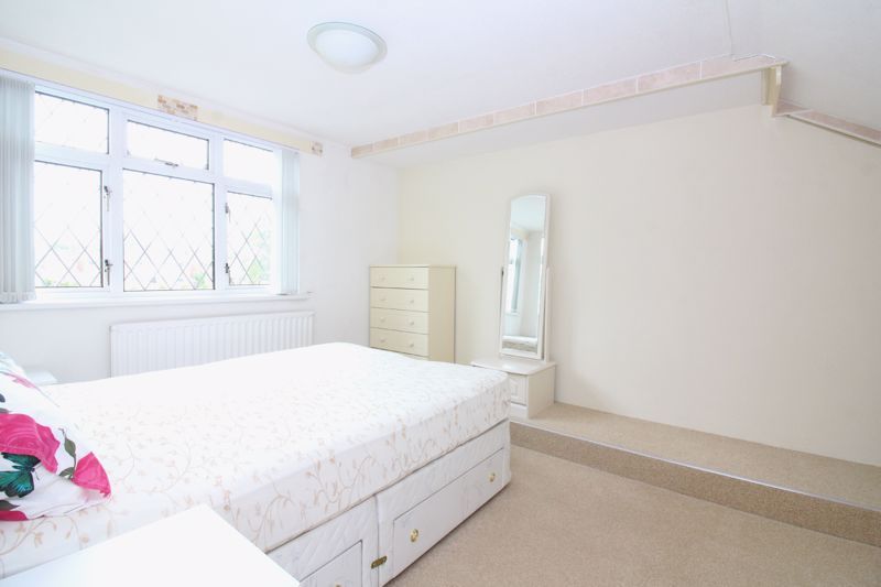 3 bed semi-detached bungalow for sale in Broadmeadow, Kingswinford DY6, £240,000