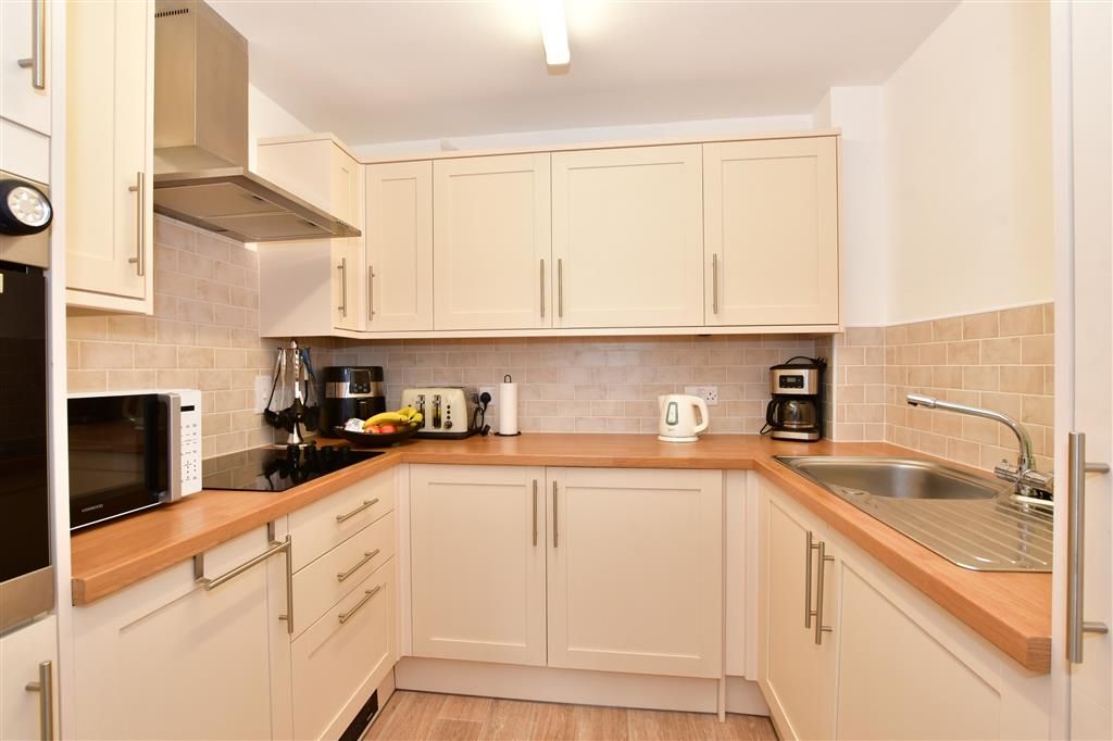 1 bed flat for sale in Hope Road, Shanklin, Isle Of Wight PO37, £150,000