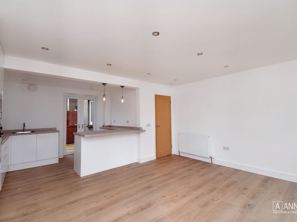 3 bed flat for sale in 1 Farrer Terrace, Craigentinny EH7, £260,000