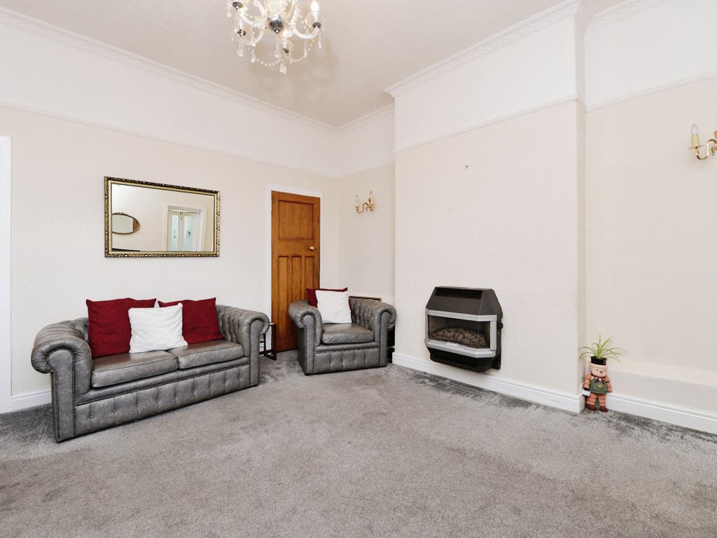 3 bed flat for sale in Eskview Terrace, Musselburgh EH21, £185,000