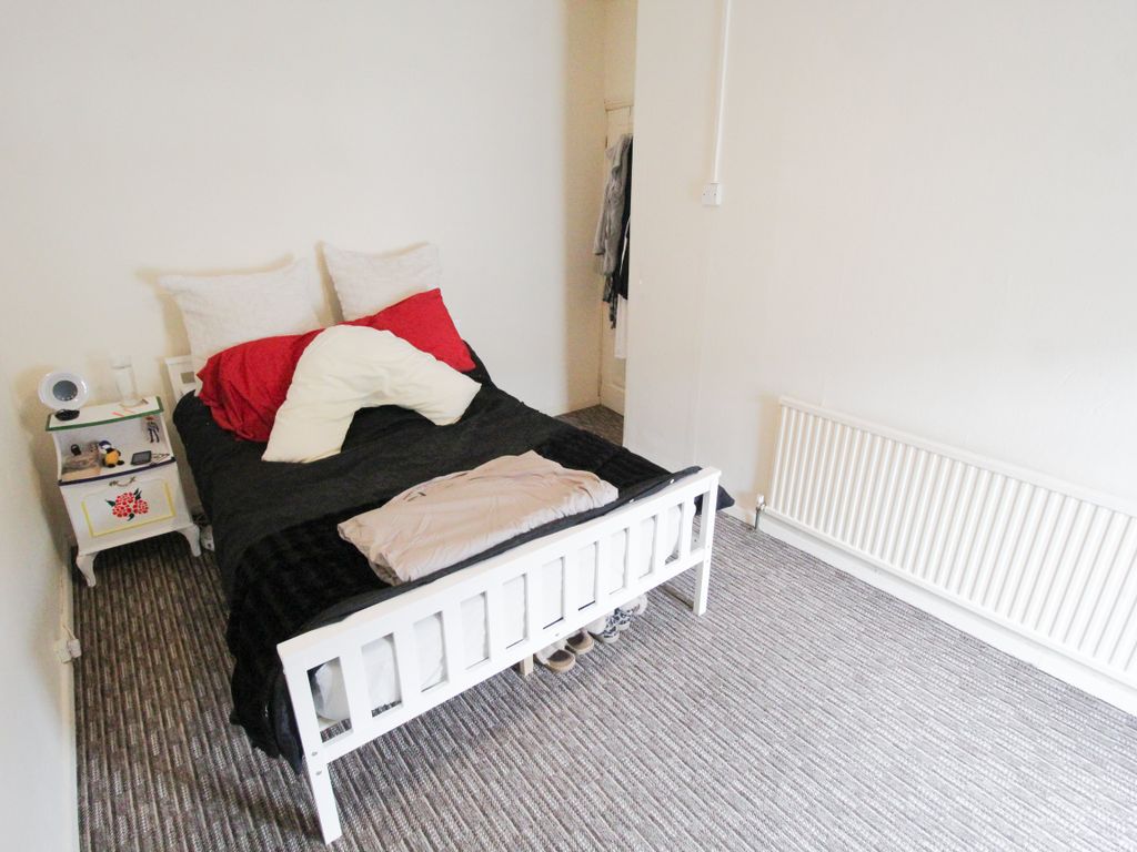 3 bed terraced house for sale in Bonvilston Road, Trallwn, Pontypridd CF37, £130,000