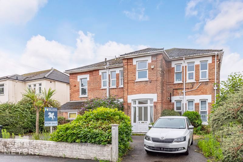 2 bed flat for sale in Southcote Road, Bournemouth BH1, £210,000