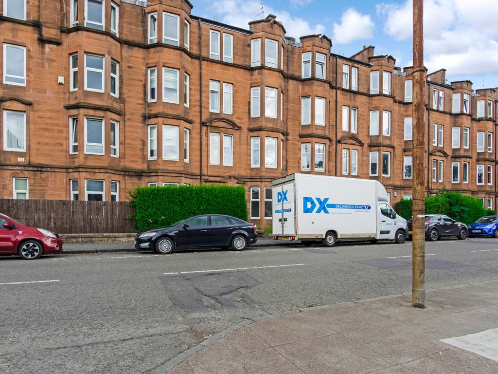 1 bed flat for sale in Wellshot Road, Glasgow G32, £70,000