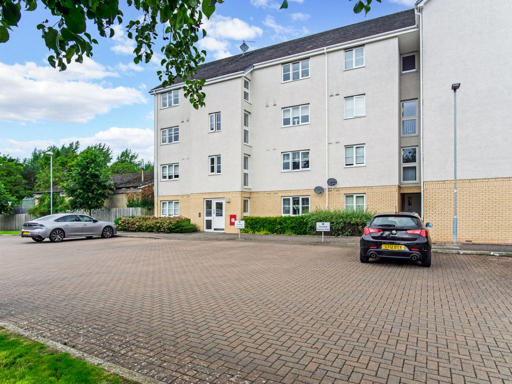 2 bed flat for sale in Gilligans Way, Hamilton ML3, £93,000