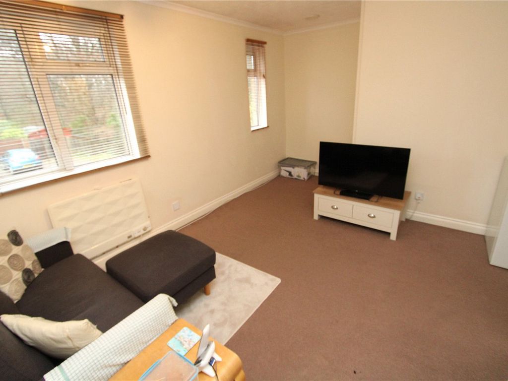 1 bed maisonette for sale in Duddon Close, Southampton SO18, £140,000