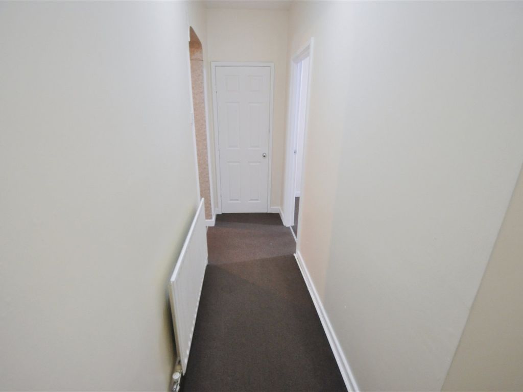 1 bed flat for sale in Victoria Road, Wallasey CH45, £105,000