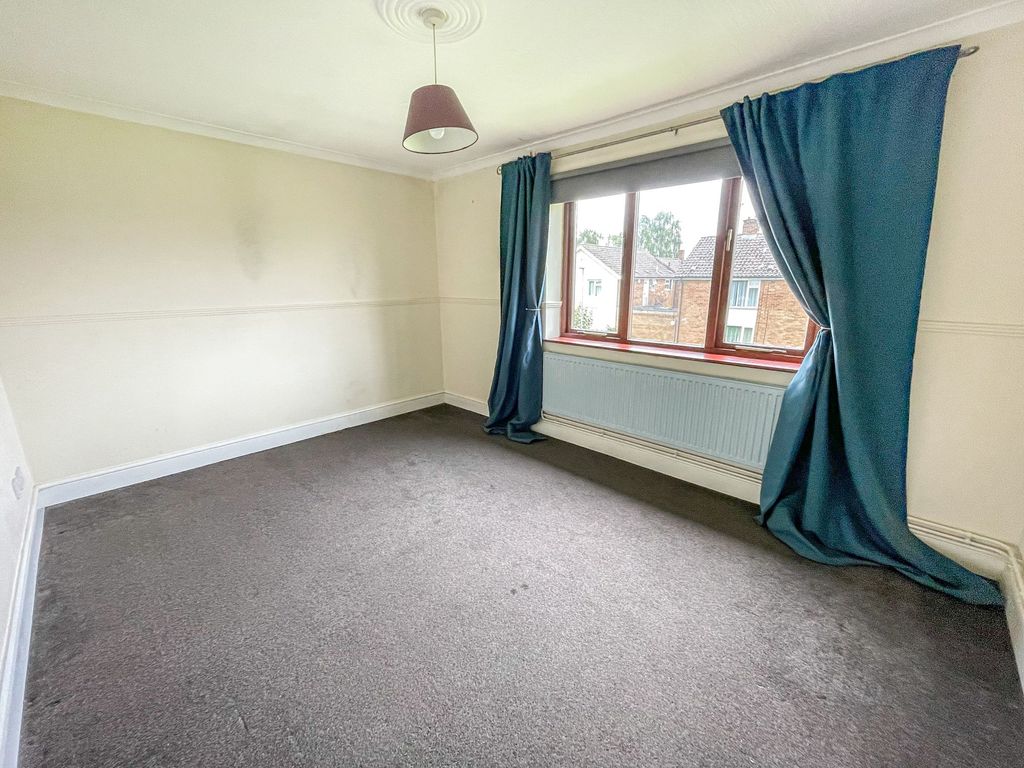 2 bed flat for sale in Maryland Court, Stapleford NG9, £87,500