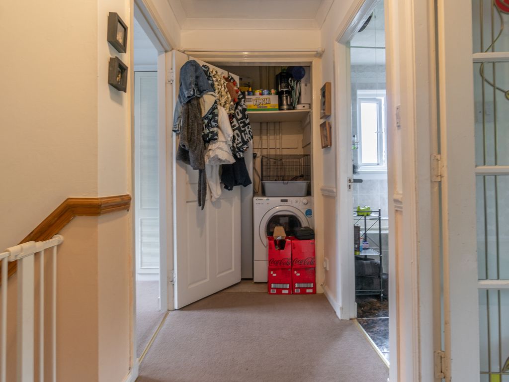 2 bed flat for sale in Riverside Road, Lanark ML11, £73,000