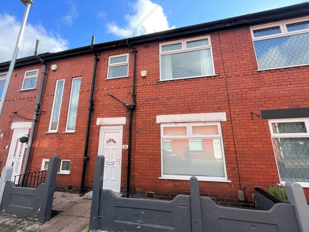 3 bed terraced house for sale in Kynder Street, Denton M34, £160,000