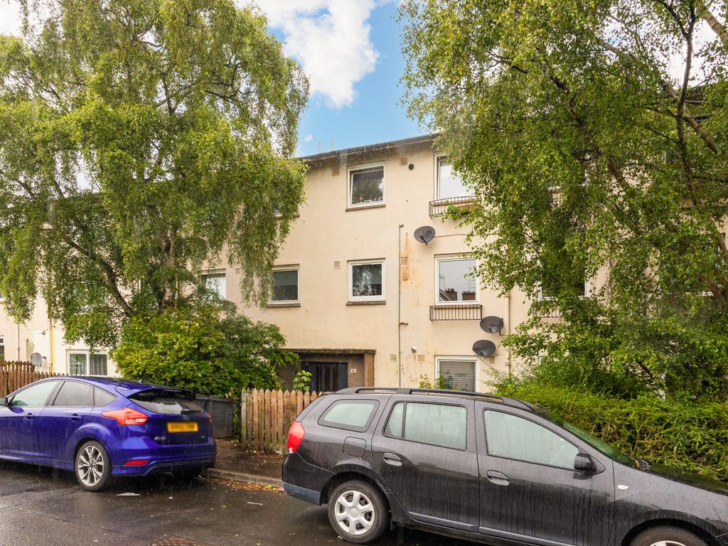 3 bed flat for sale in 16/5 Dinmont Drive, Edinburgh EH16, £180,000