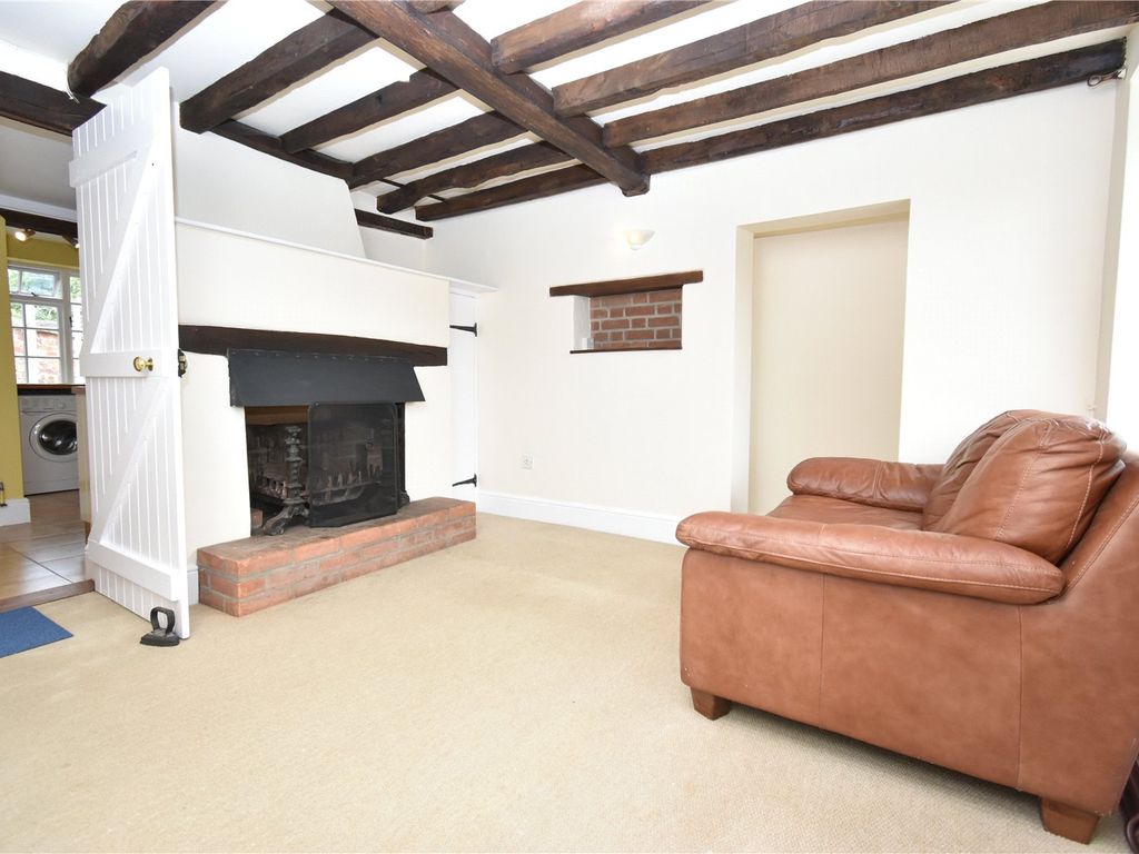 1 bed terraced house for sale in Bath Road, Speen, Newbury, Berkshire RG14, £210,000