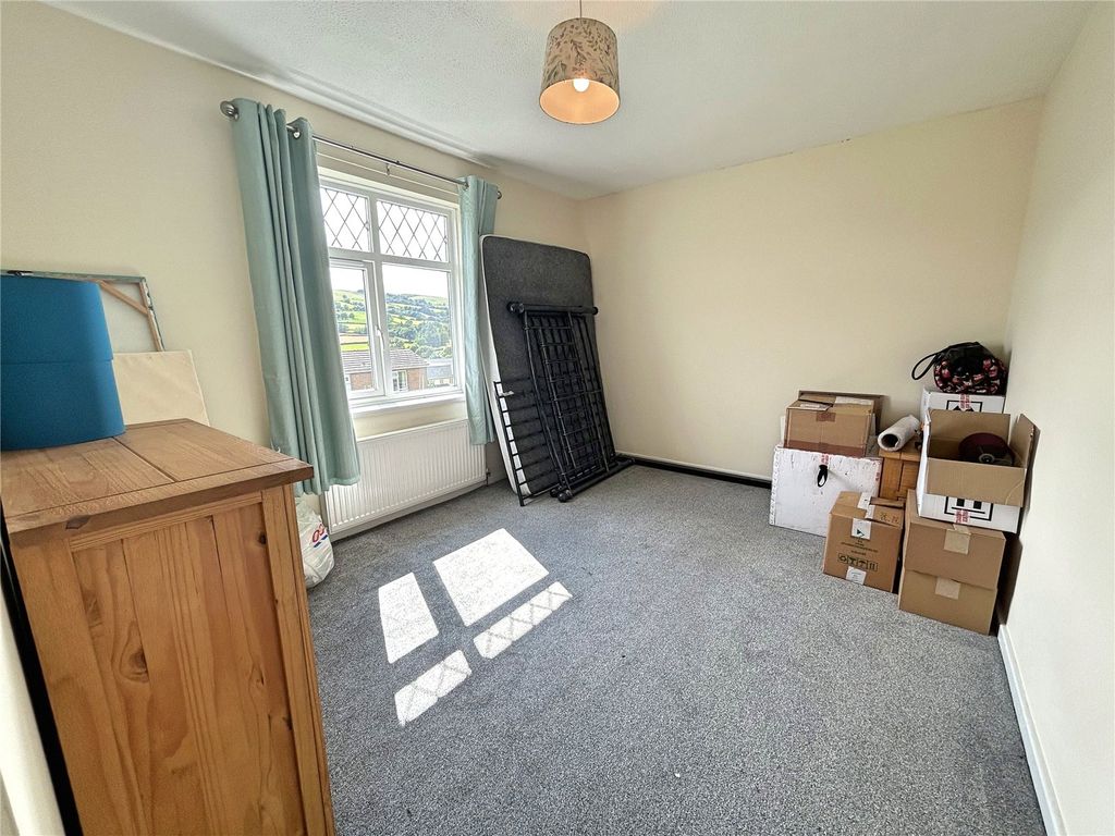 3 bed terraced house for sale in Brynheulog, Rhayader, Powys LD6, £165,000