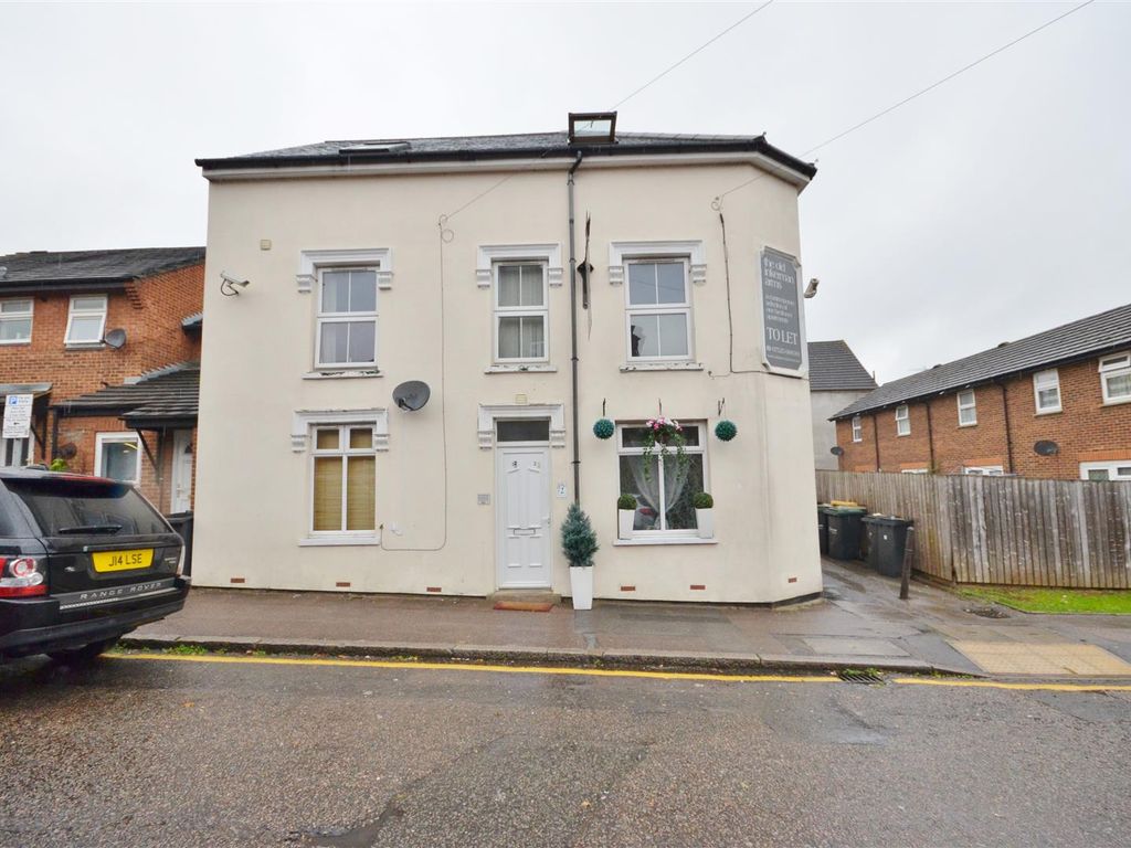 1 bed flat for sale in Inkerman Street, Luton LU1, £125,000