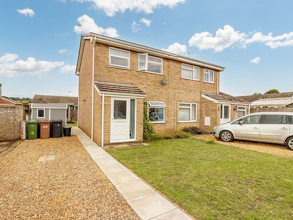 3 bed semi-detached house for sale in Goosander Close, Snettisham, King