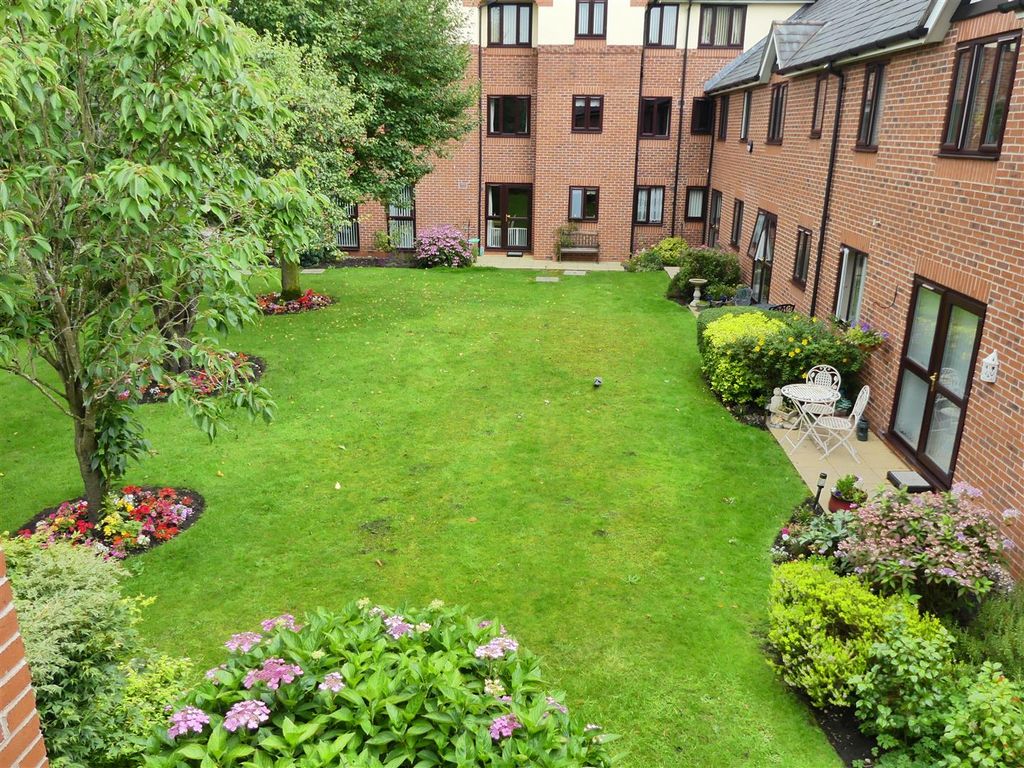 1 bed flat for sale in Beam Street, Nantwich, Cheshire CW5, £129,950