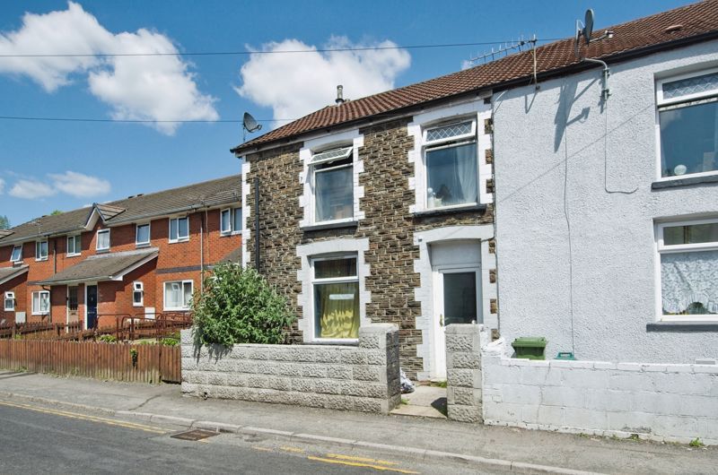 3 bed property for sale in Trealaw Road, Tonypandy CF40, £110,000