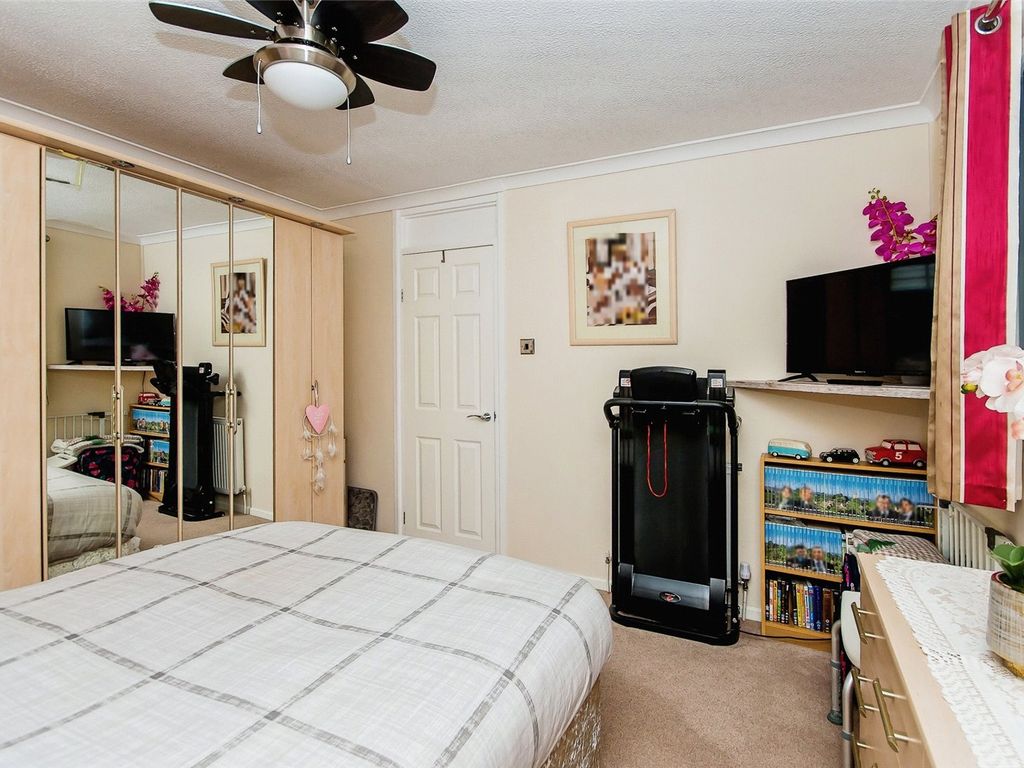 3 bed end terrace house for sale in Stumpacre, Bretton, Peterborough, Cambridgeshire PE3, £220,000