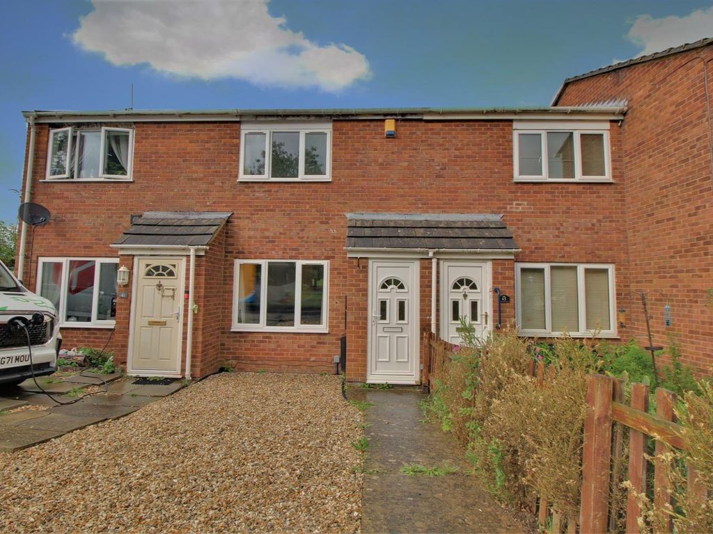 2 bed terraced house for sale in Baneberry Road, Robinswood, Gloucester GL4, £215,000