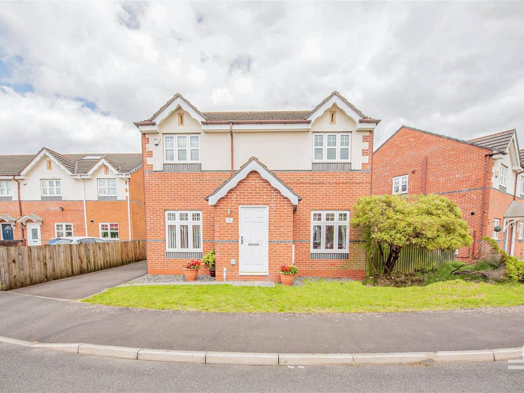 3 bed detached house for sale in Sandling Drive, Golborne, Warrington WA3, £219,995