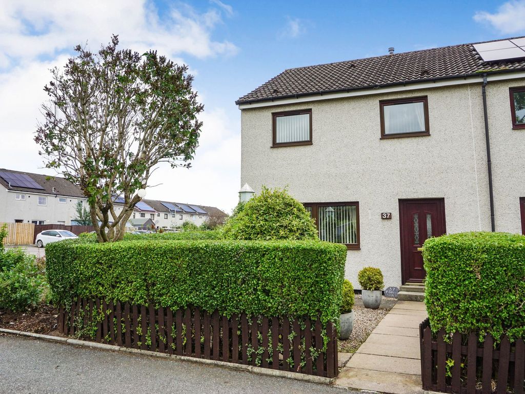 3 bed end terrace house for sale in Forest Way, Huntly AB54, £125,000