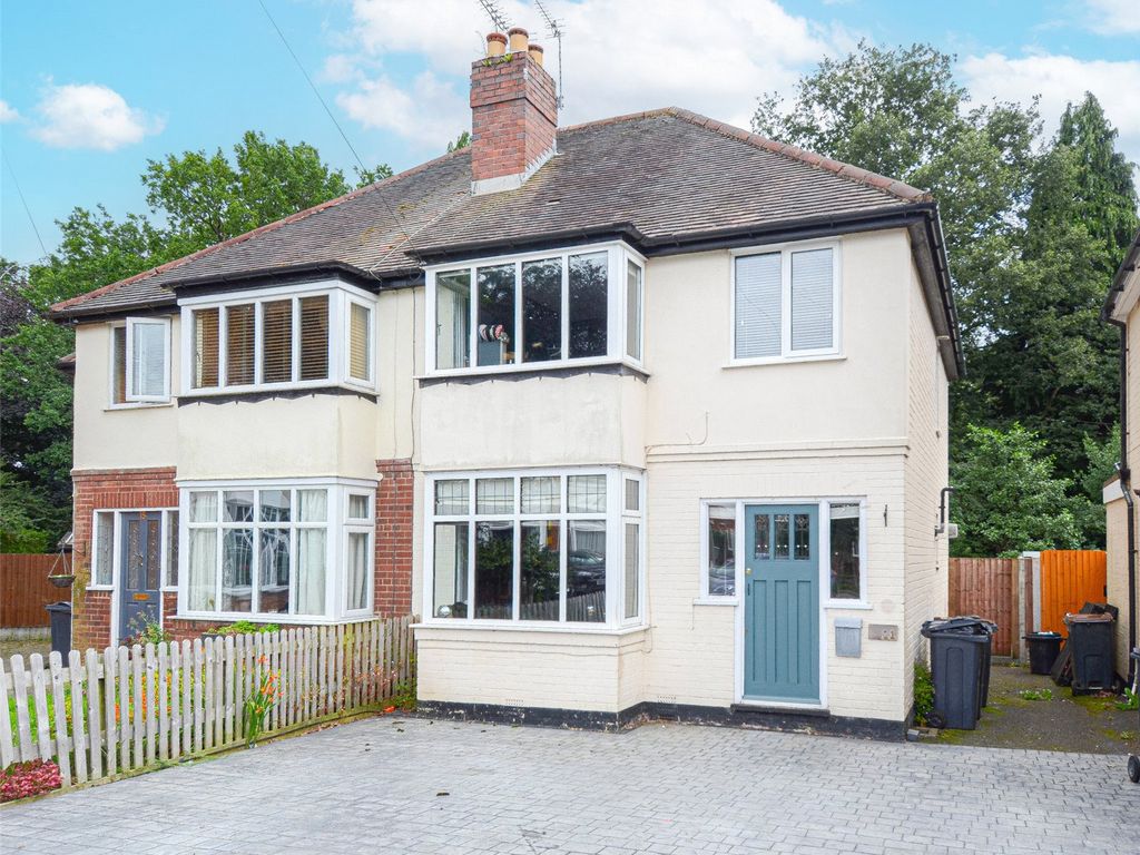 3 bed semi-detached house for sale in Troy Grove, Kings Heath, Birmingham B14, £300,000