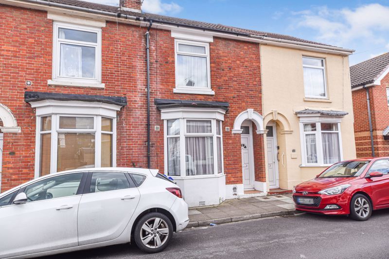 3 bed terraced house for sale in Albert Road, Cosham, Portsmouth PO6, £259,995