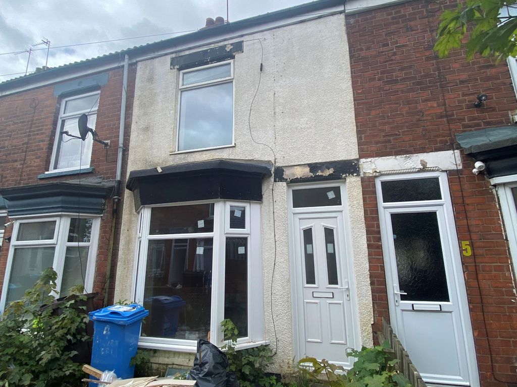 2 bed terraced house for sale in Silverdale, Rosmead Street, Hull HU9, £50,000