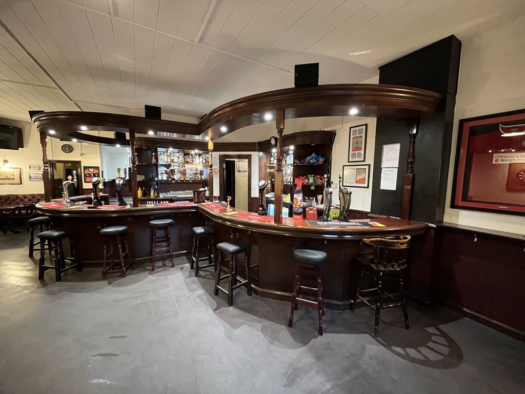 Leisure/hospitality for sale in The Court Bar, 7 St. James Street, Paisley PA3, £170,000