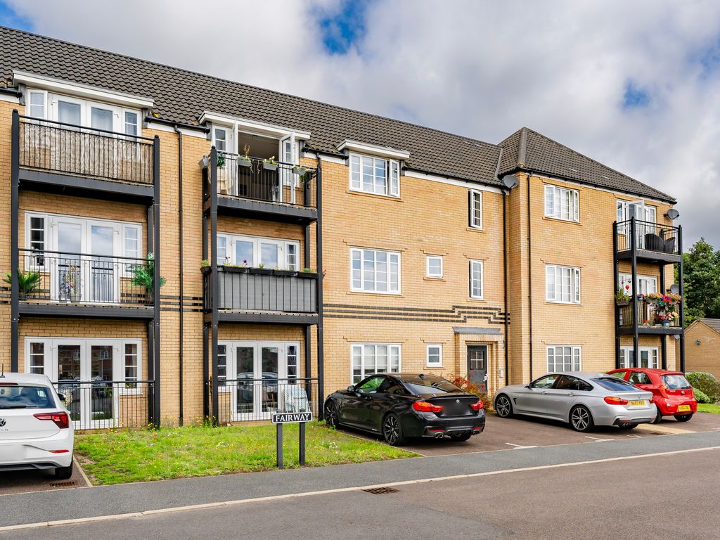 2 bed flat for sale in Fairway, Costessey, Norwich NR8, £150,000