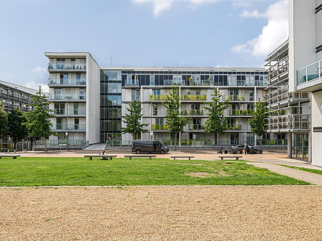 1 bed flat for sale in Emerson Apartments, New River Village, Hornsey N8, £300,000