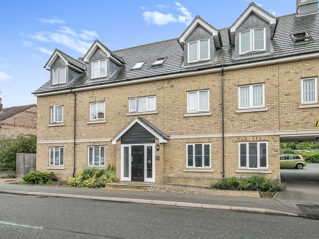 2 bed flat for sale in Wheelwright Place, Mile End, Colchester CO4, £140,000