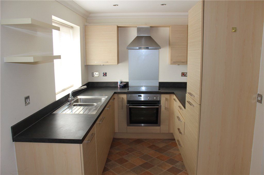 2 bed flat for sale in Riverside, Boston, Lincolnshire PE21, £129,000